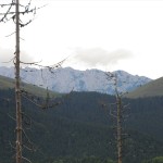 02 Piatra Craiului vazuta din iezer